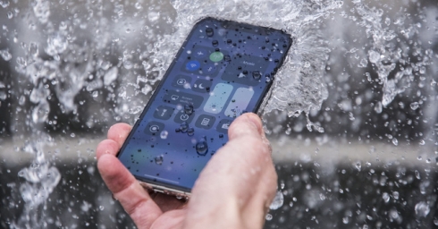 iPhone sắp có tính năng chụp ảnh dưới nước sâu hơn 50 mét mà vẫn đẹp?