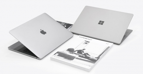 So sánh các tính năng quan trọng của Surface Laptop 2 và MacBook Pro