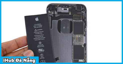 [CHÍNH THỨC] Apple đưa ra lý do tại sao họ làm chậm iPhone cũ: tất cả là tại cục pin, làm thế để trải nghiệm người dùng thoải mái hơn
