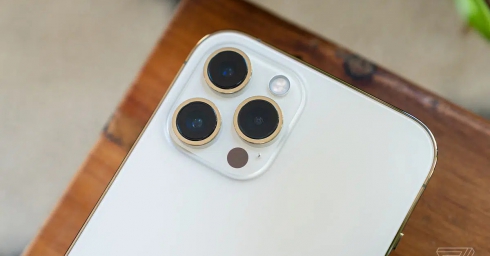 iPhone 13 sẽ được nâng cấp camera góc siêu rộng, chụp thiếu sáng tốt hơn